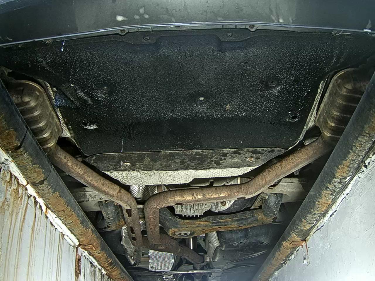 Audi A8 - 7
