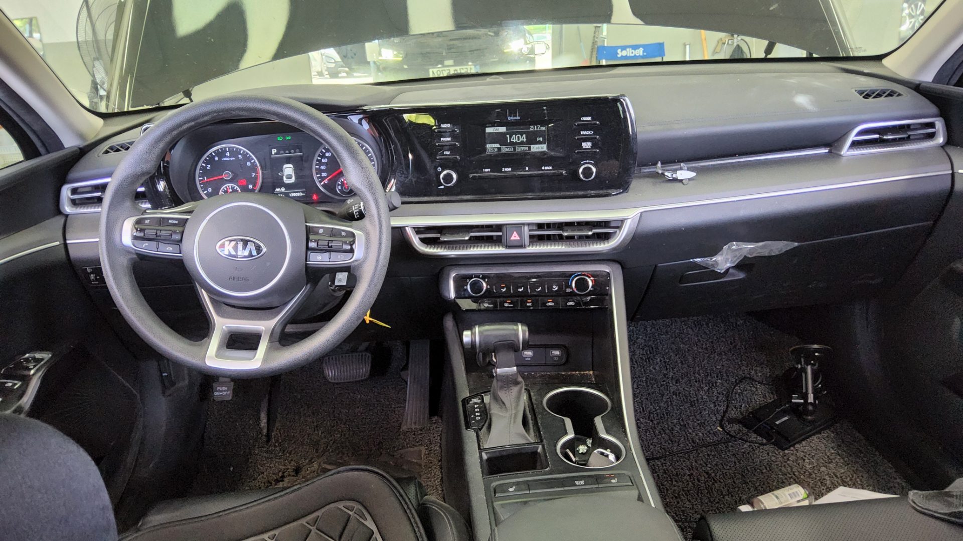 2021 - kia k5