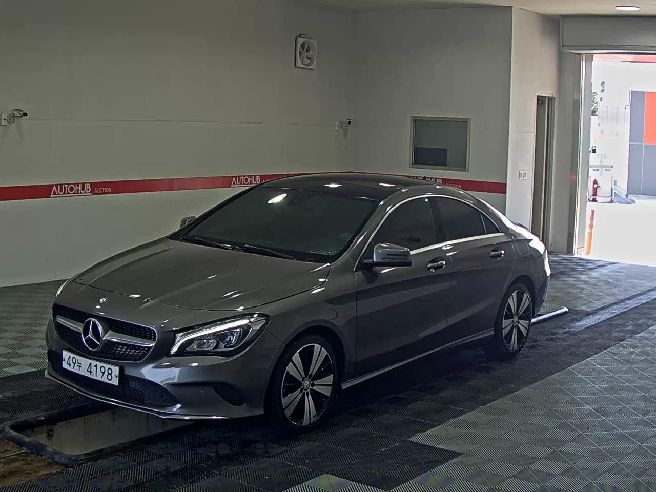 Mercedes-Benz CLA-Class