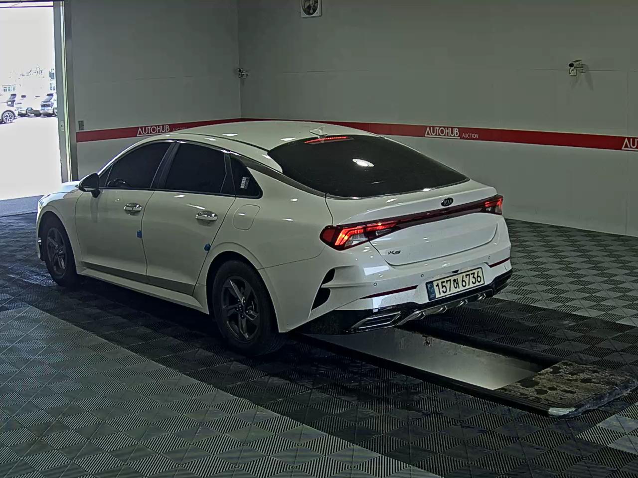 2021 - kia k5