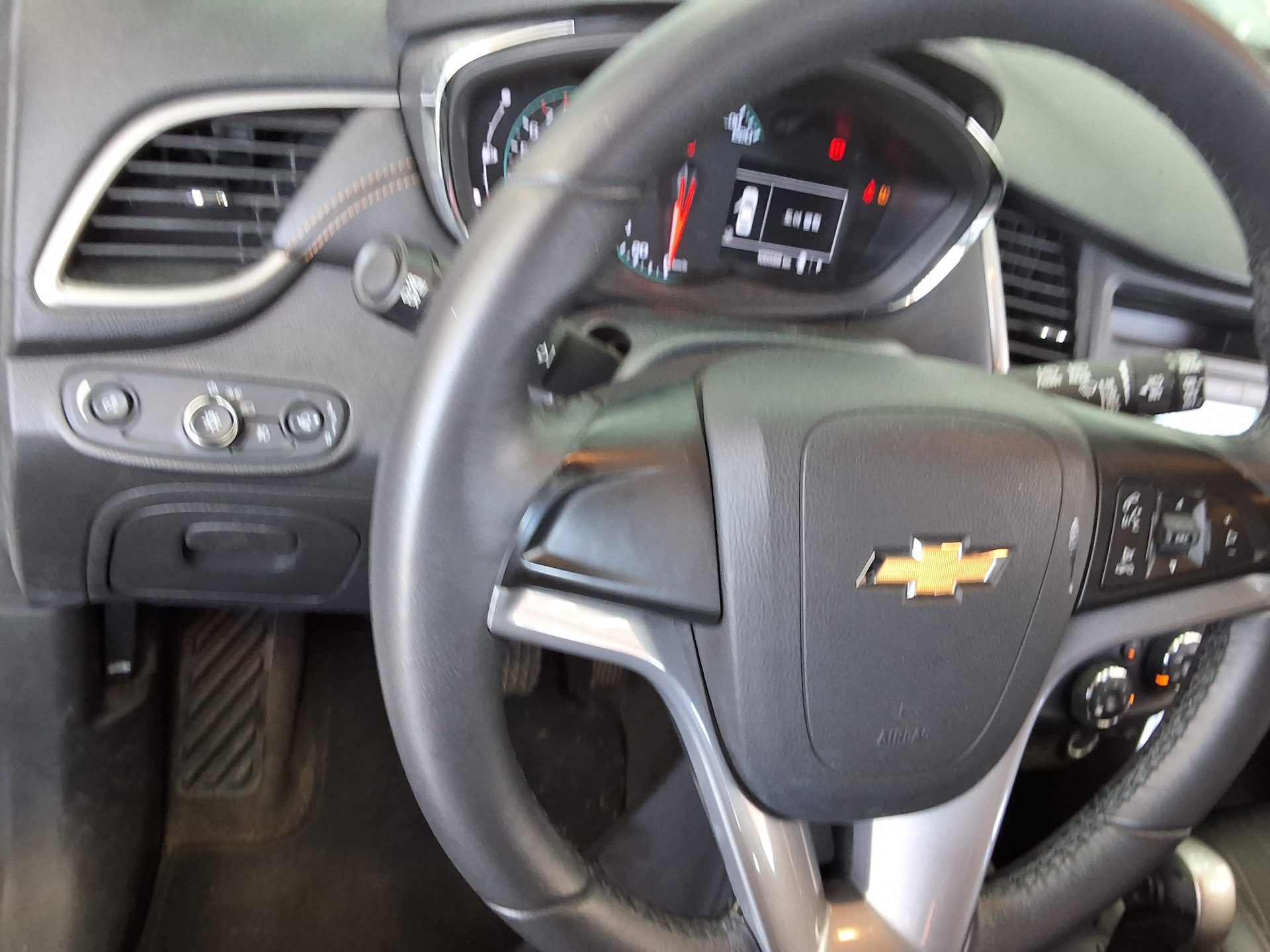 2017 - chevrolet trax