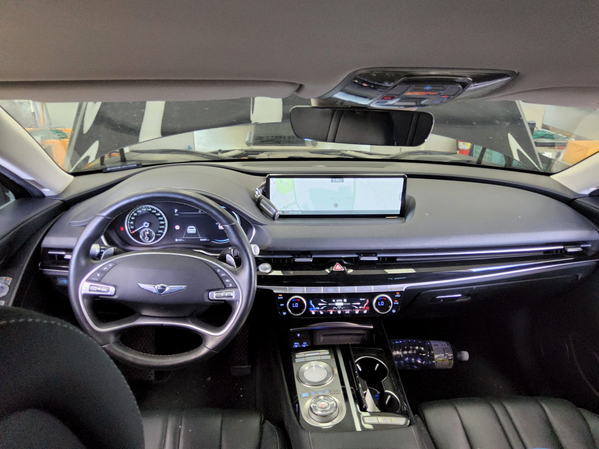 2022 - genesis g80