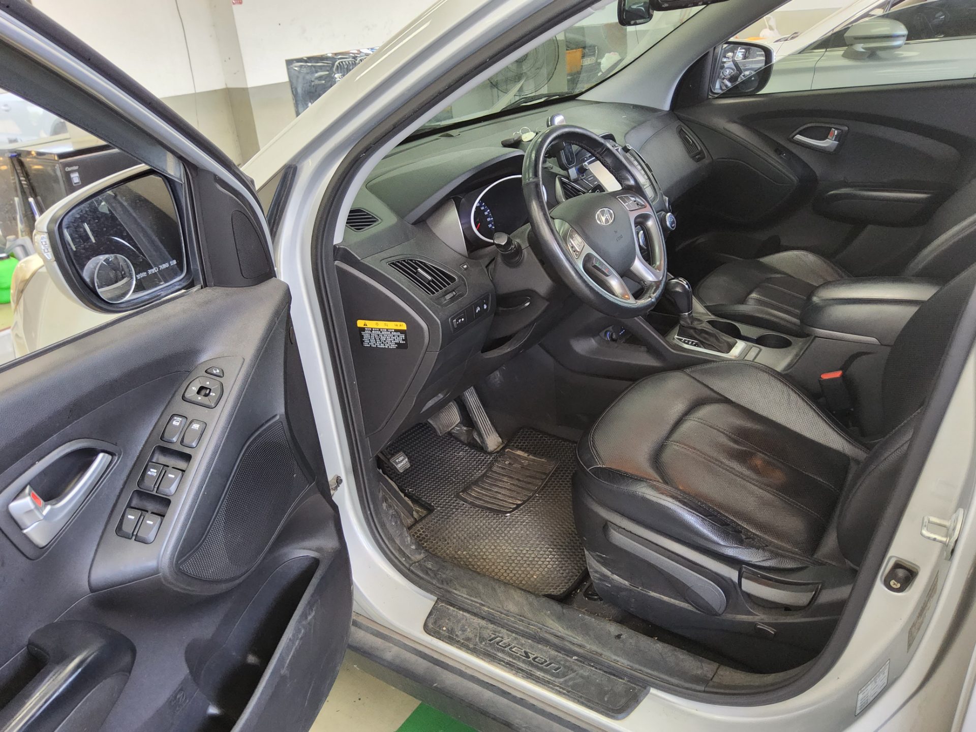 2014 - hyundai tucson