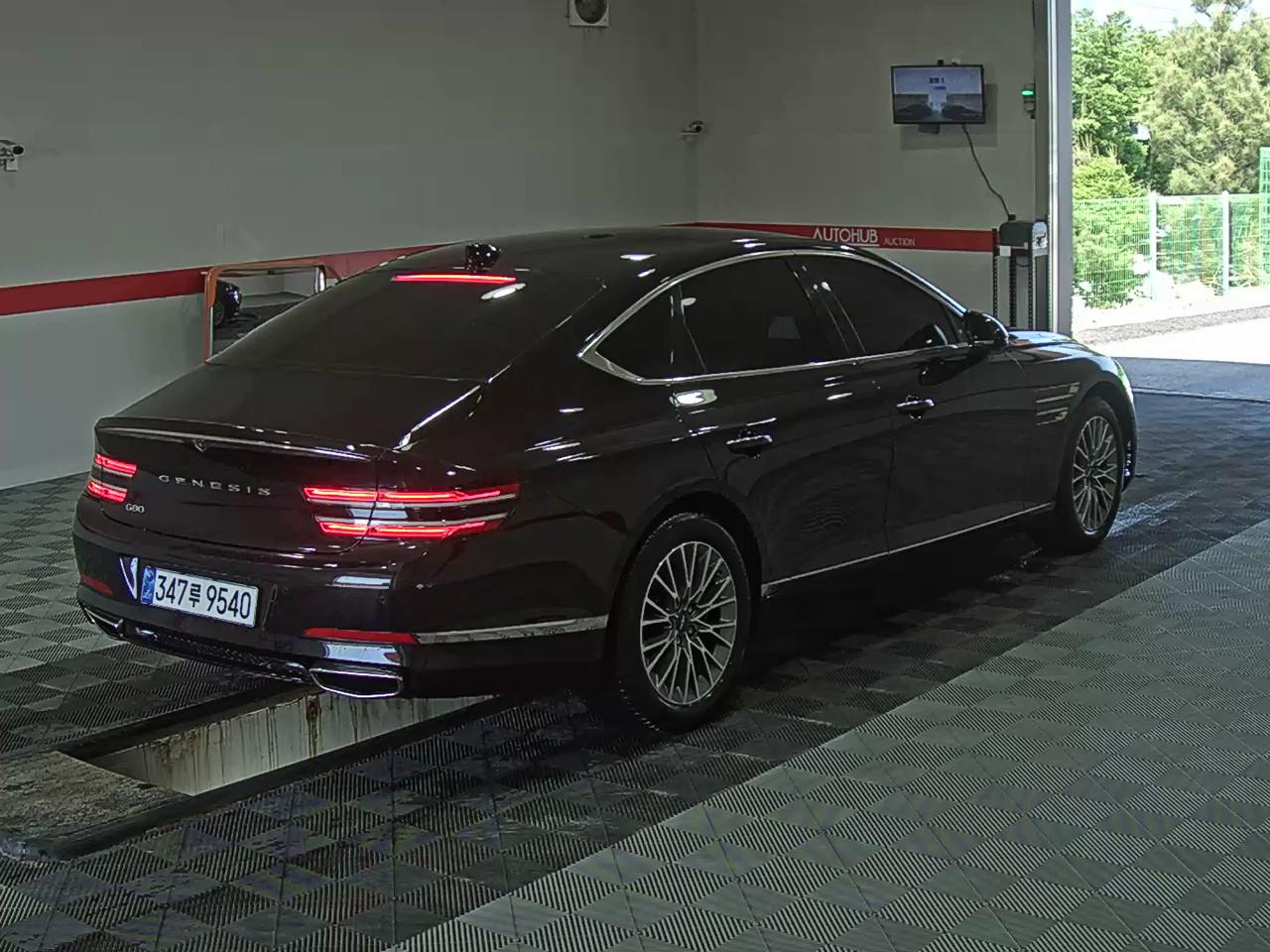 2022 - genesis g80