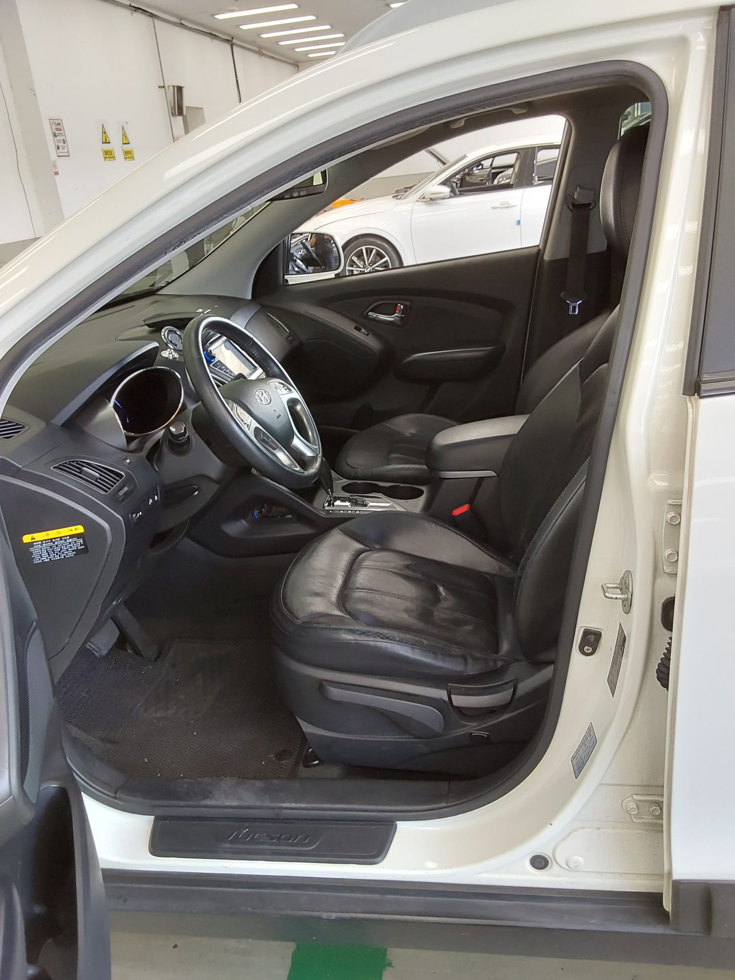 2012 - hyundai tucson