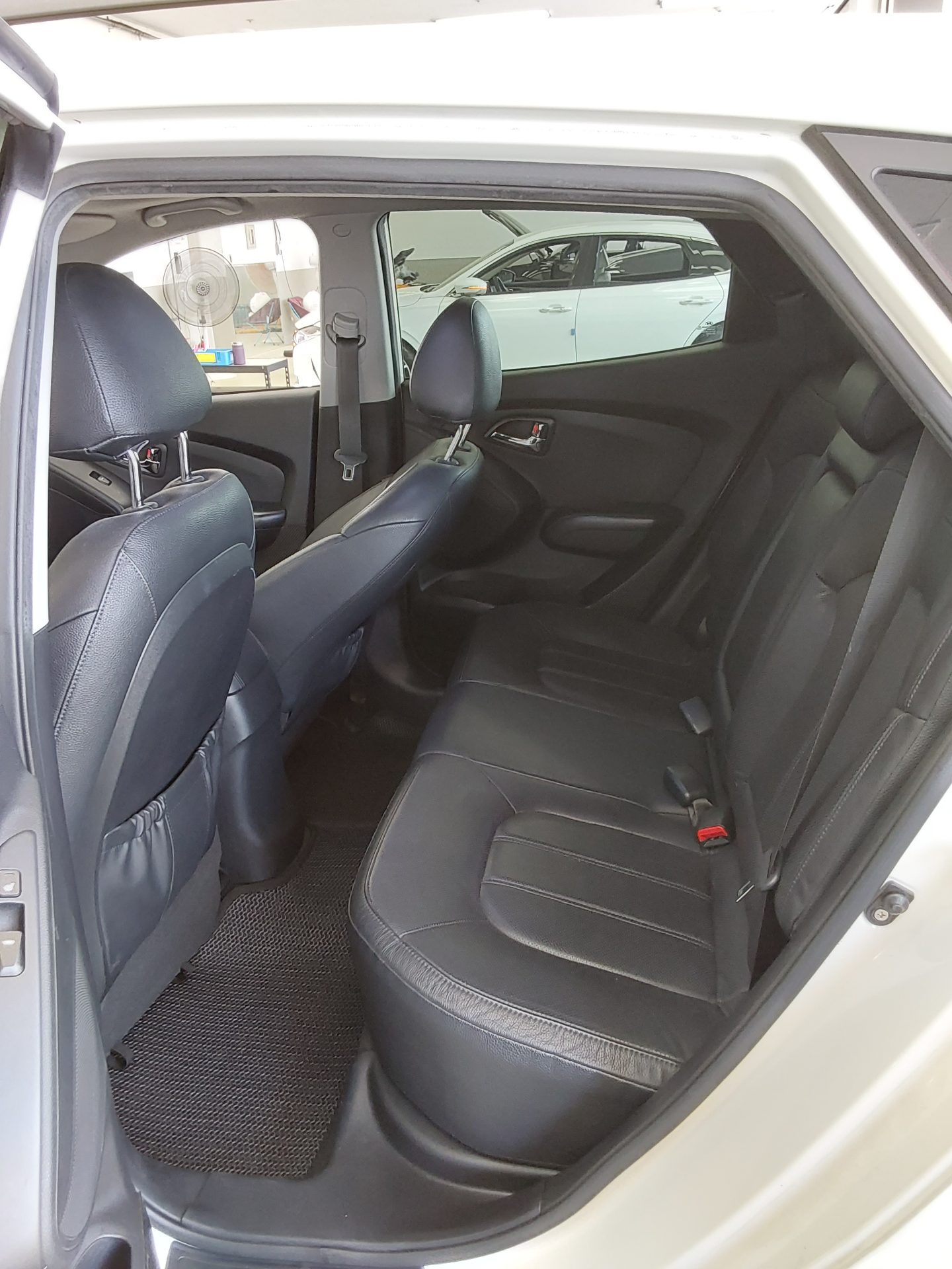 2012 - hyundai tucson