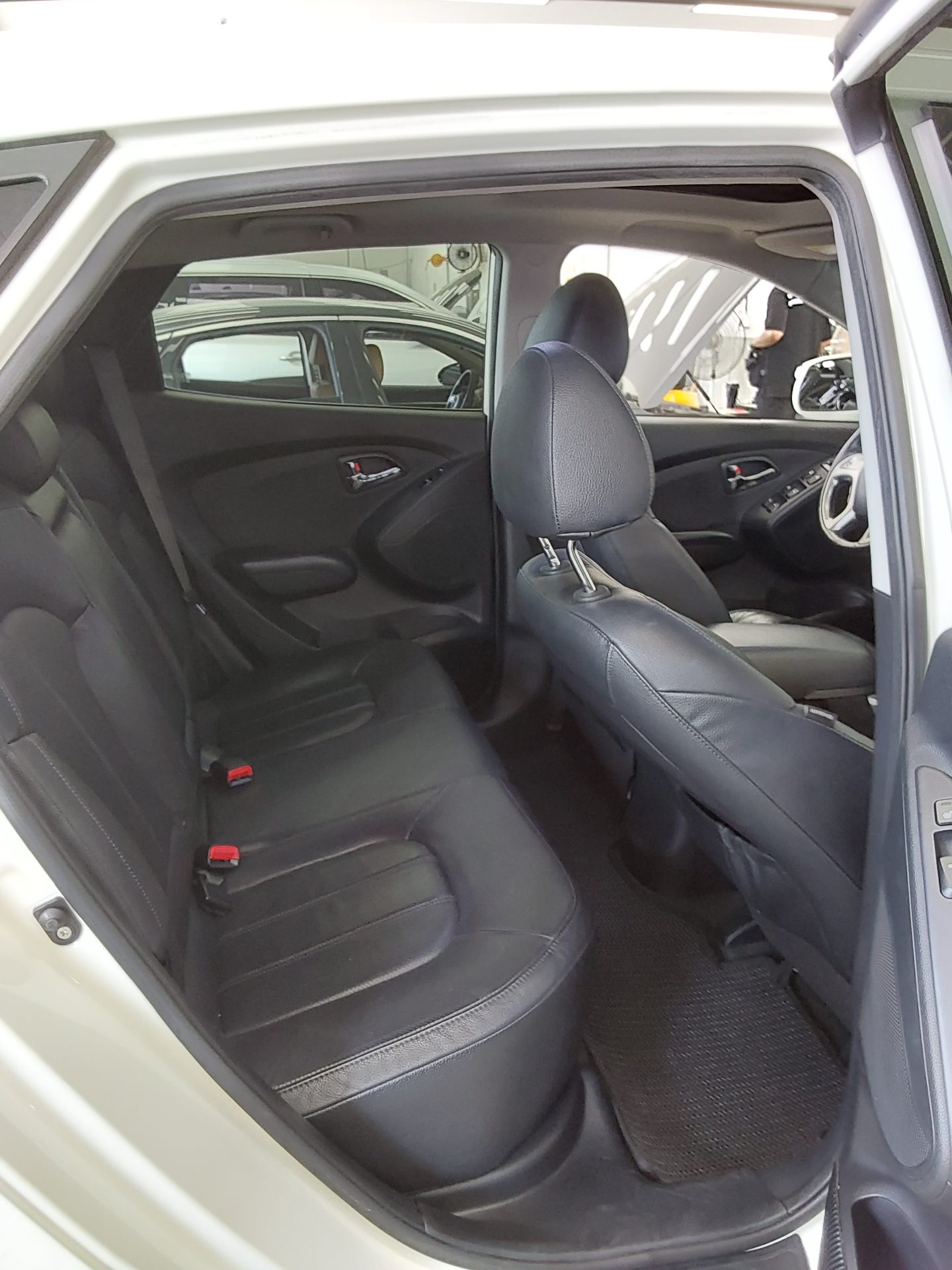 2012 - hyundai tucson