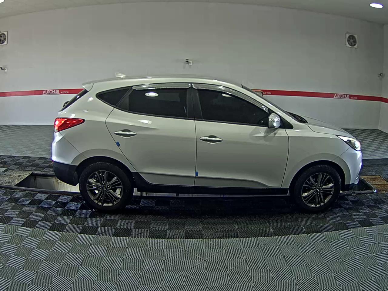 2014 - hyundai tucson