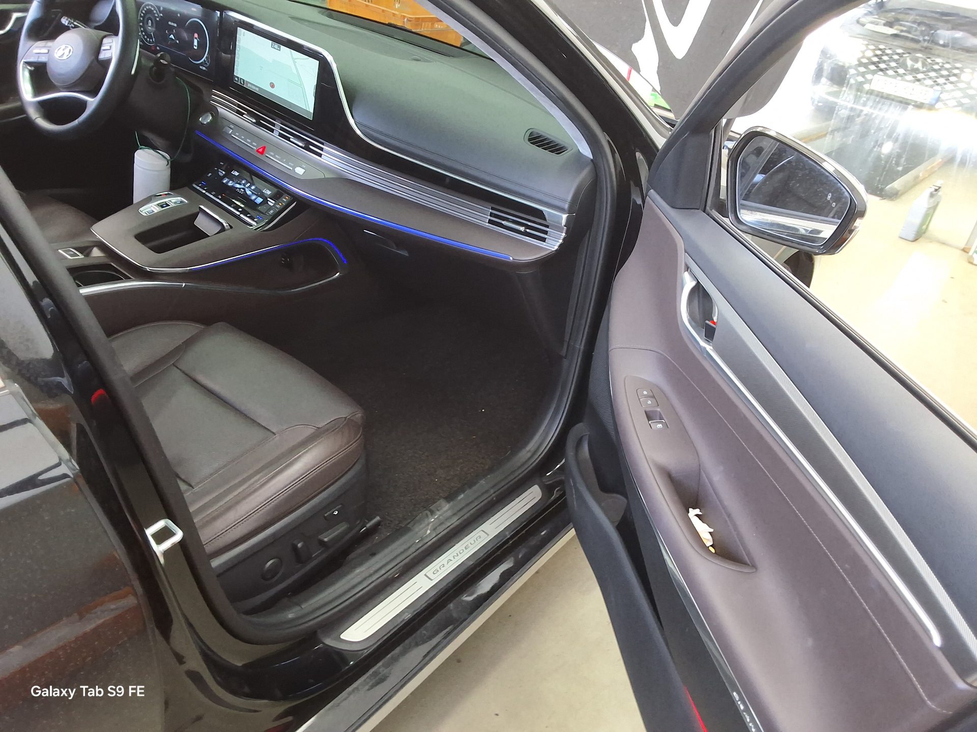 2022 - hyundai grandeur