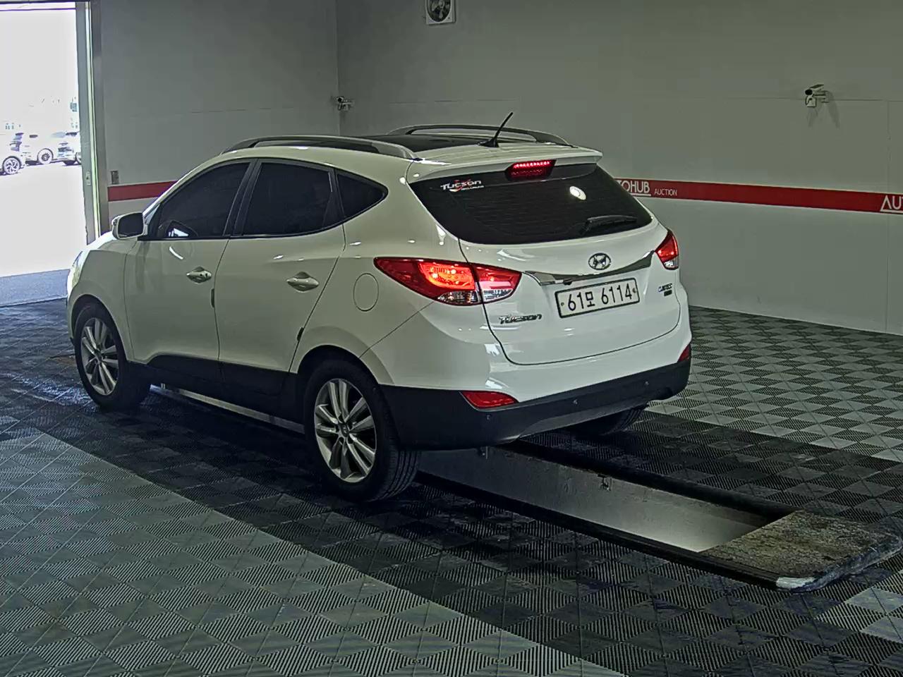 2012 - hyundai tucson