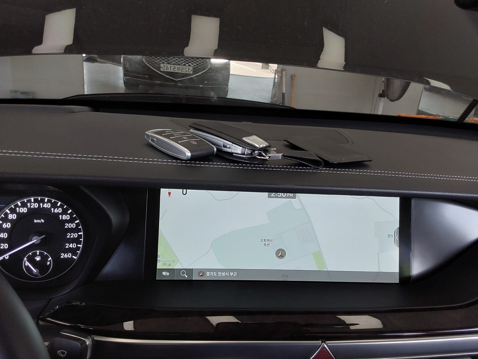 2019 - genesis g90