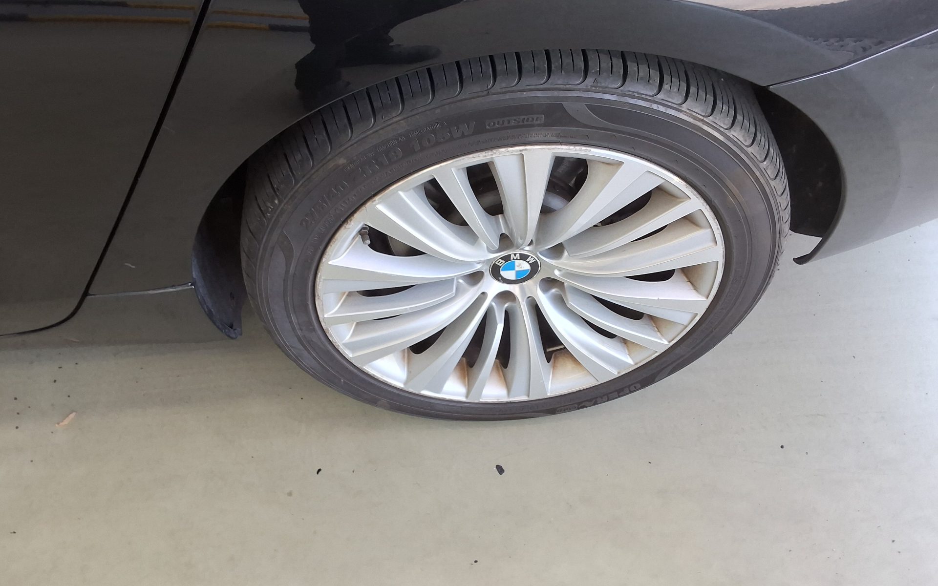 2017 - bmw gran turismo