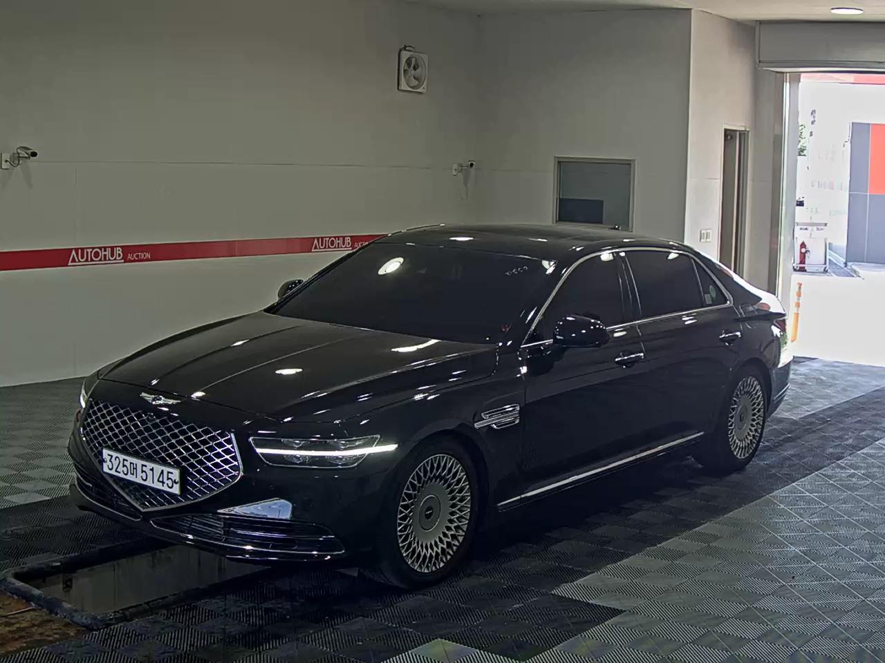جينيسيس G90
