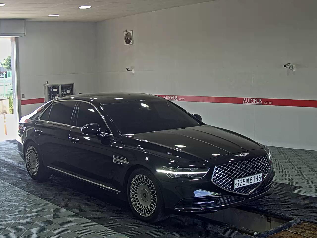 2019 - genesis g90