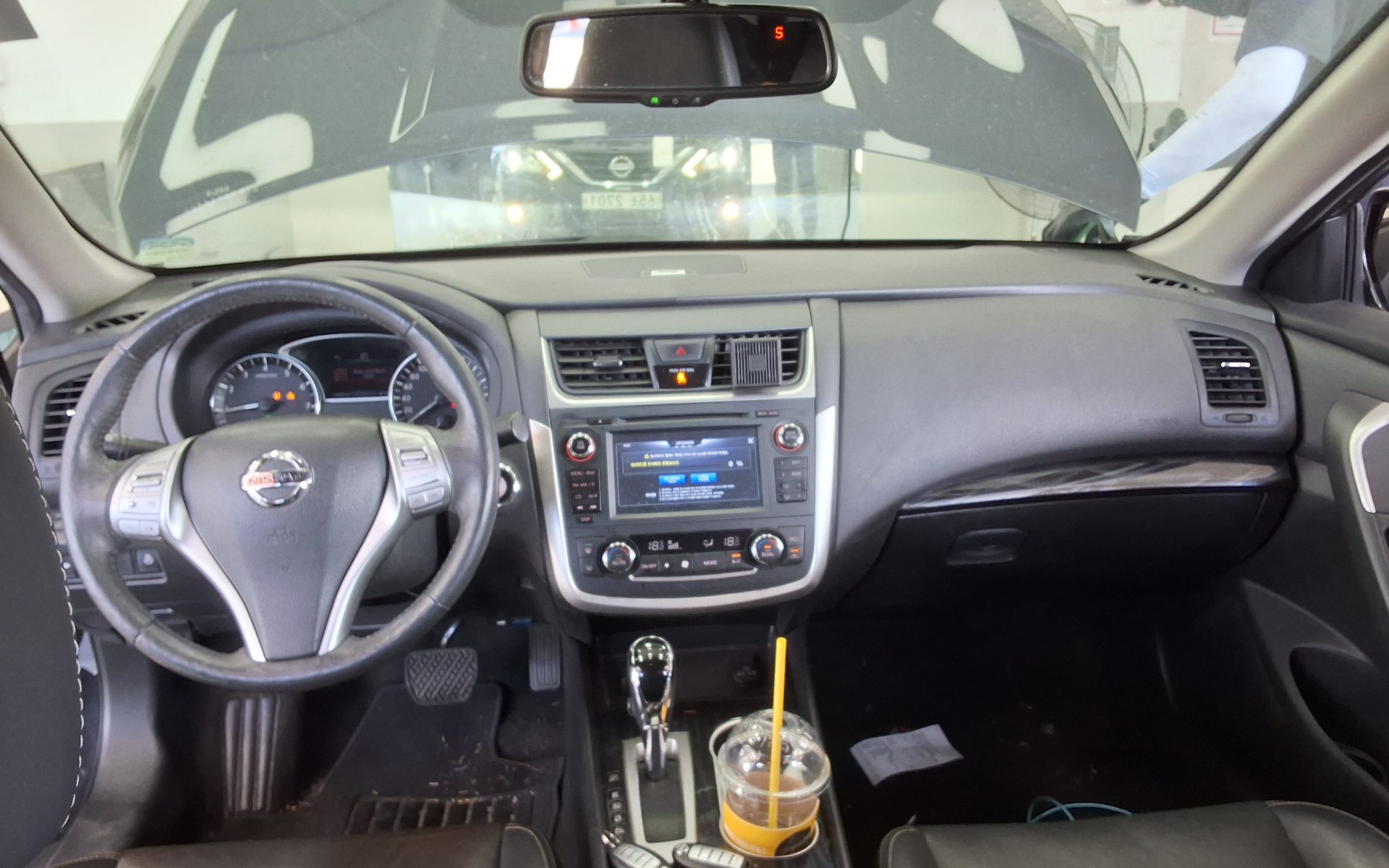 2017 - nissan altima