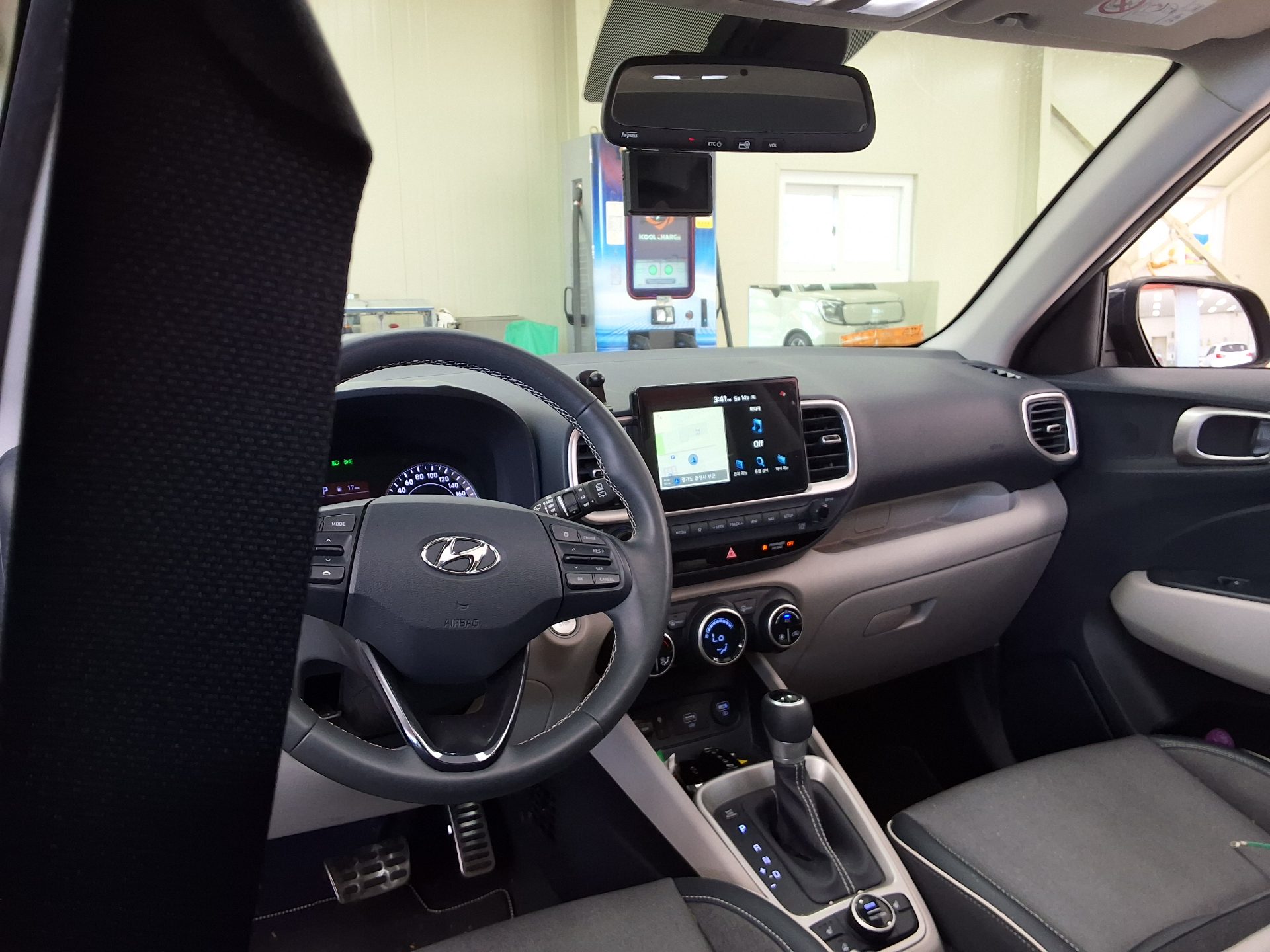 2020 - hyundai venue