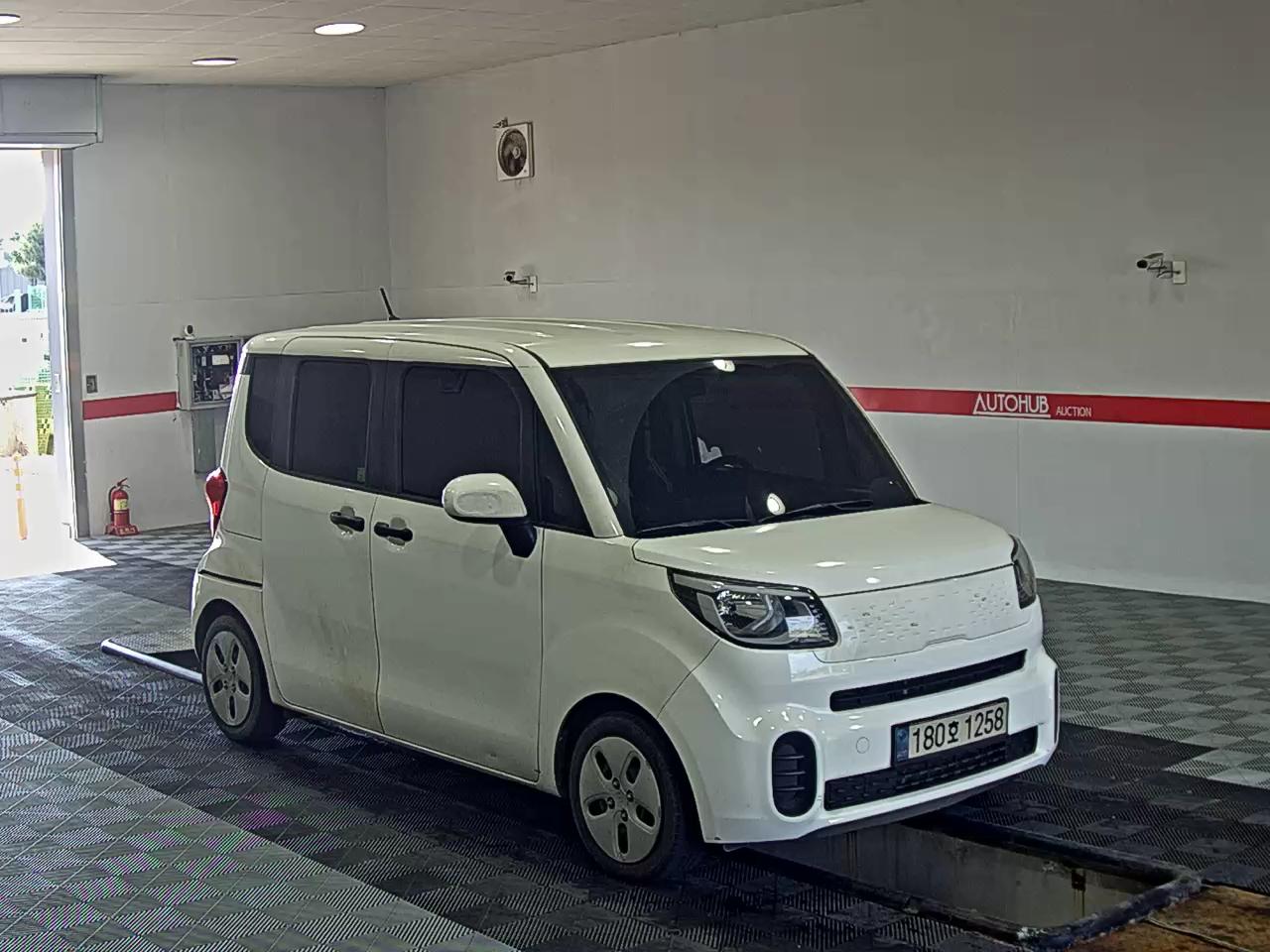 2022 - kia ray