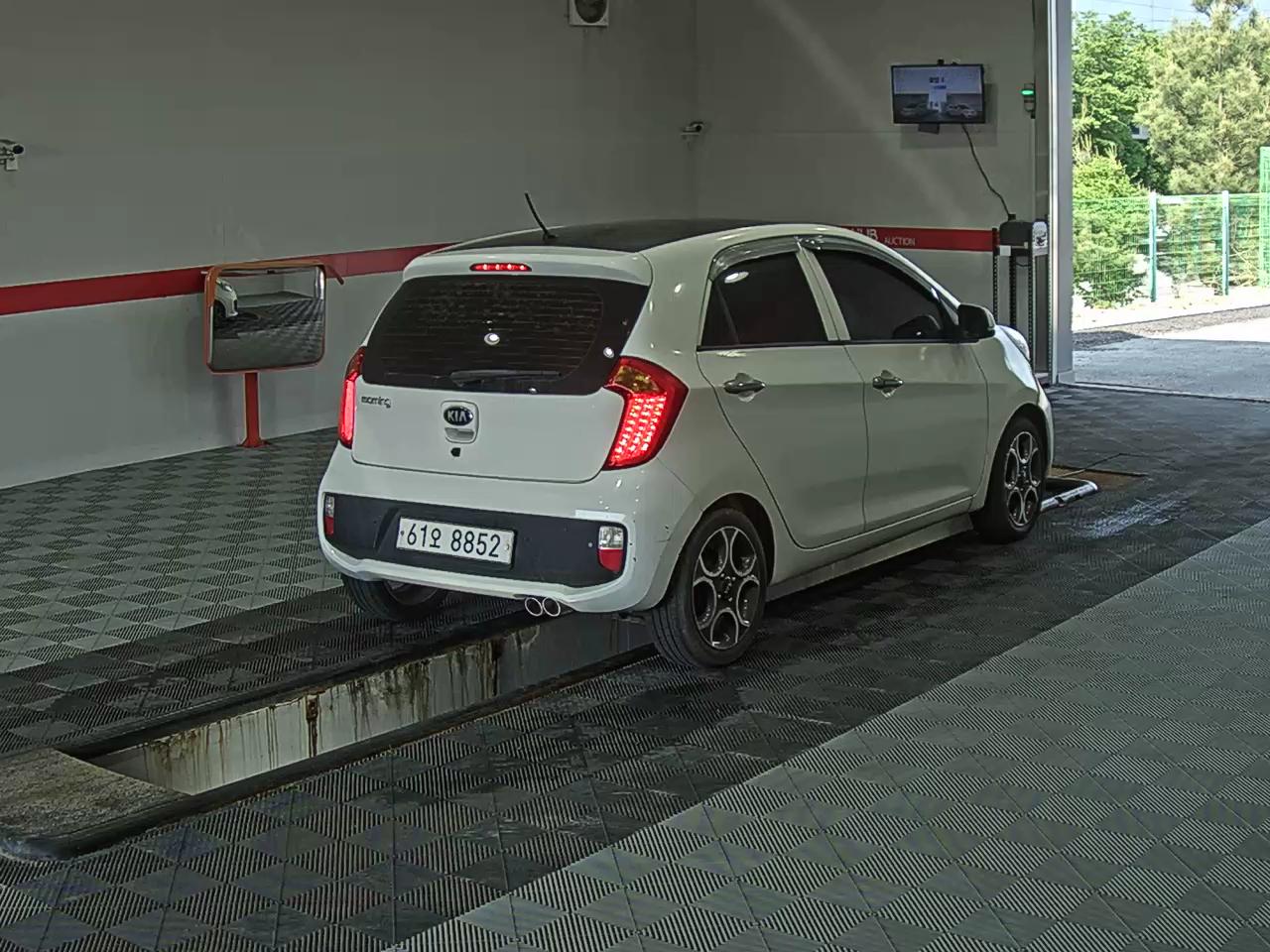 2014 - kia morning