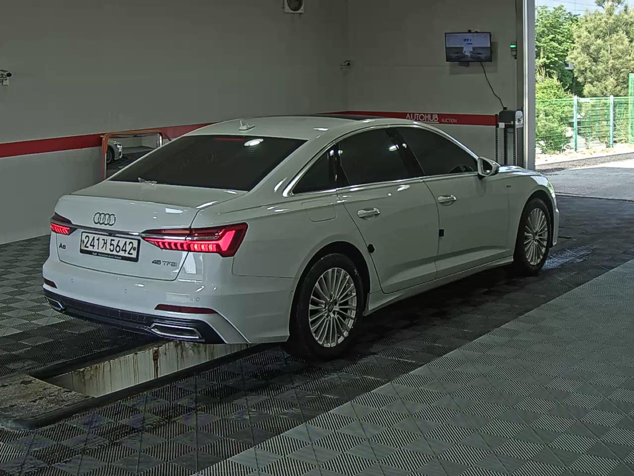 2020 - audi a6