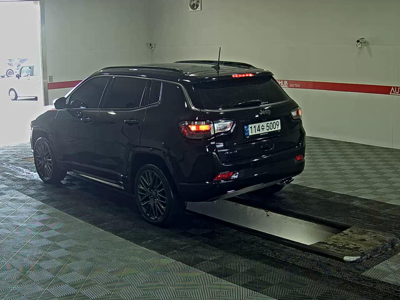 2022 - jeep compass