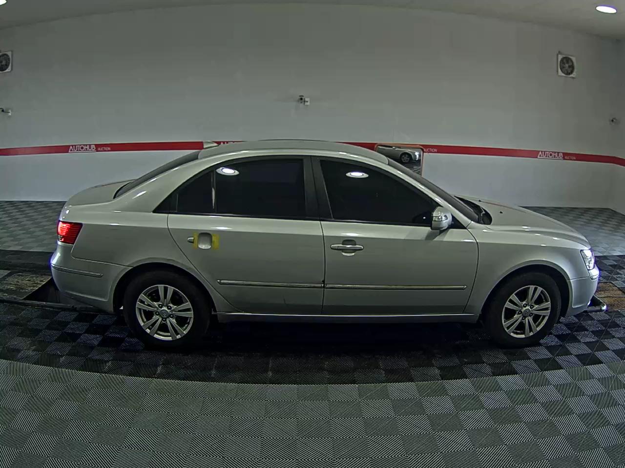 2010 - hyundai sonata
