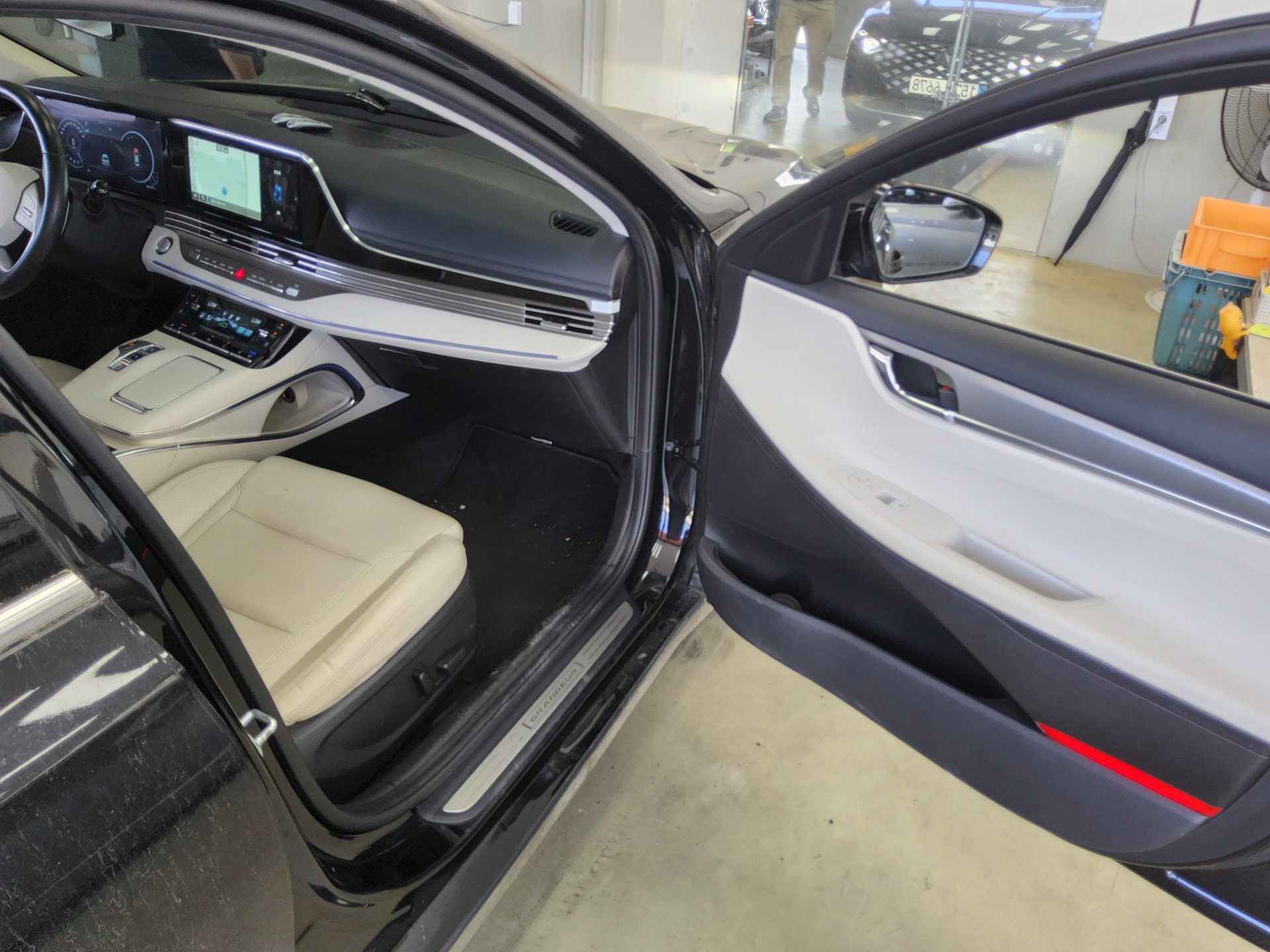 2022 - hyundai grandeur