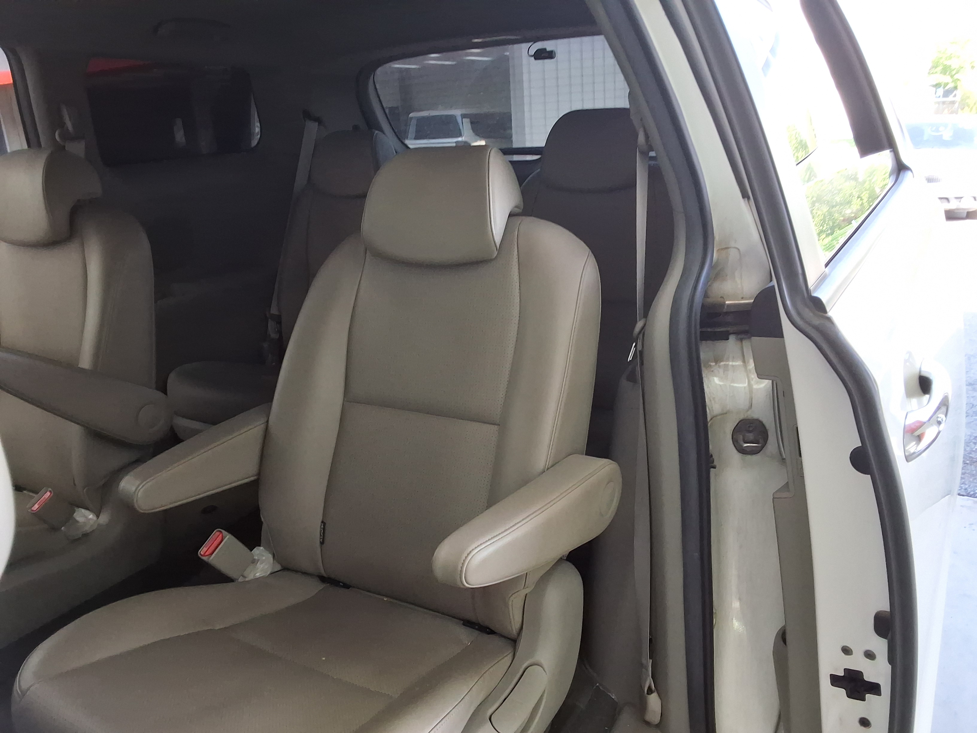 2019 - kia carnival