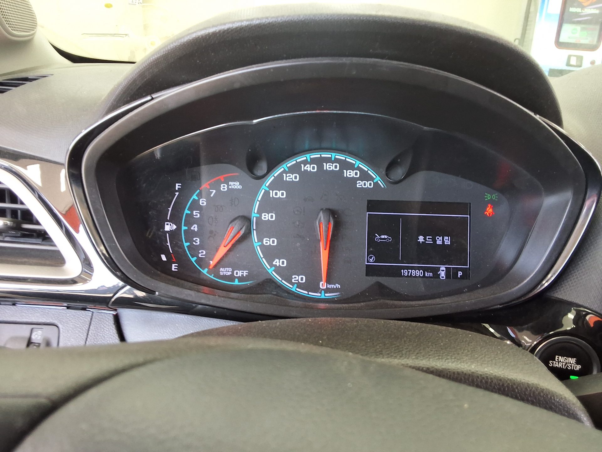 2019 - chevrolet spark