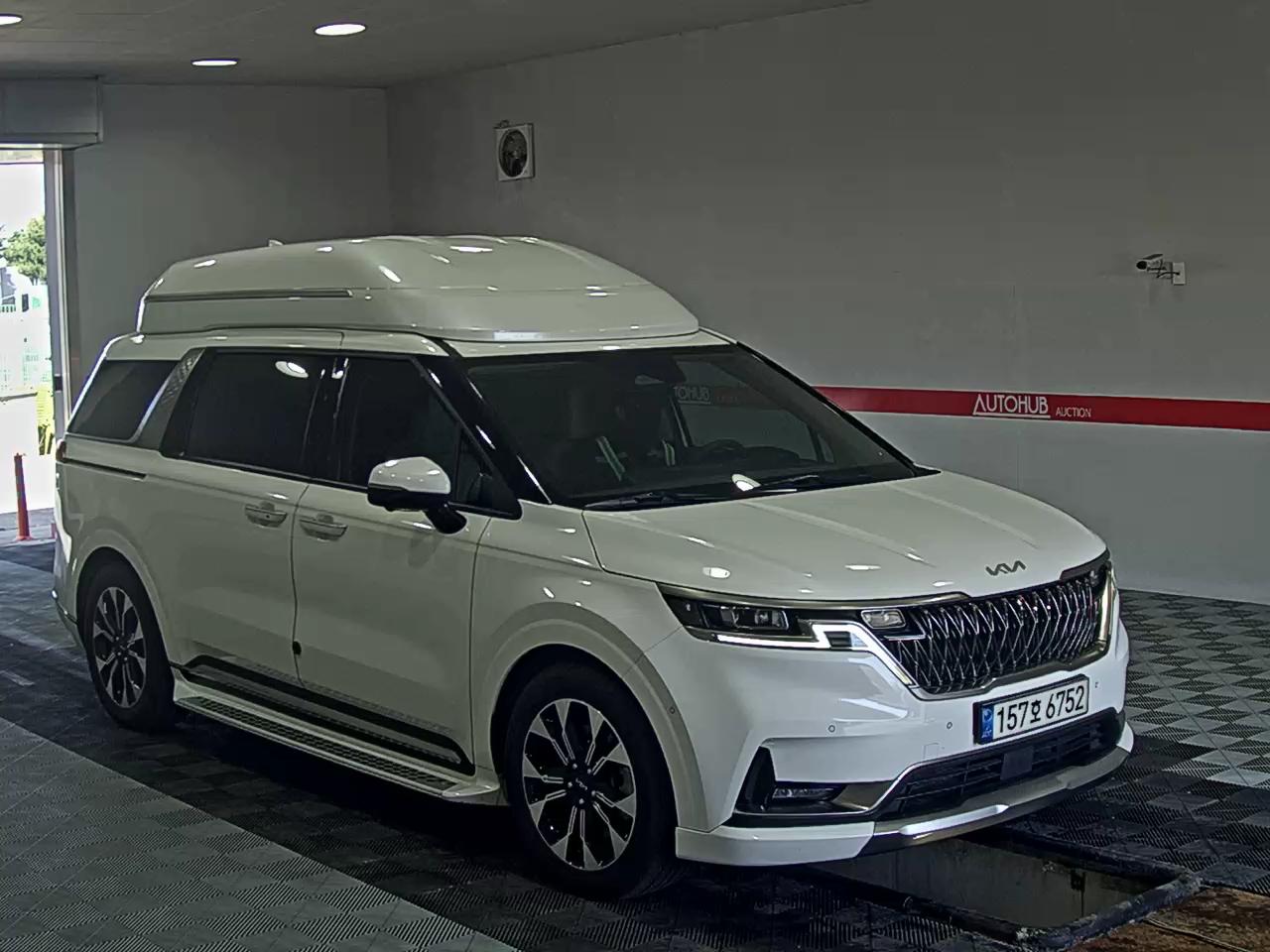 2023 - kia carnival
