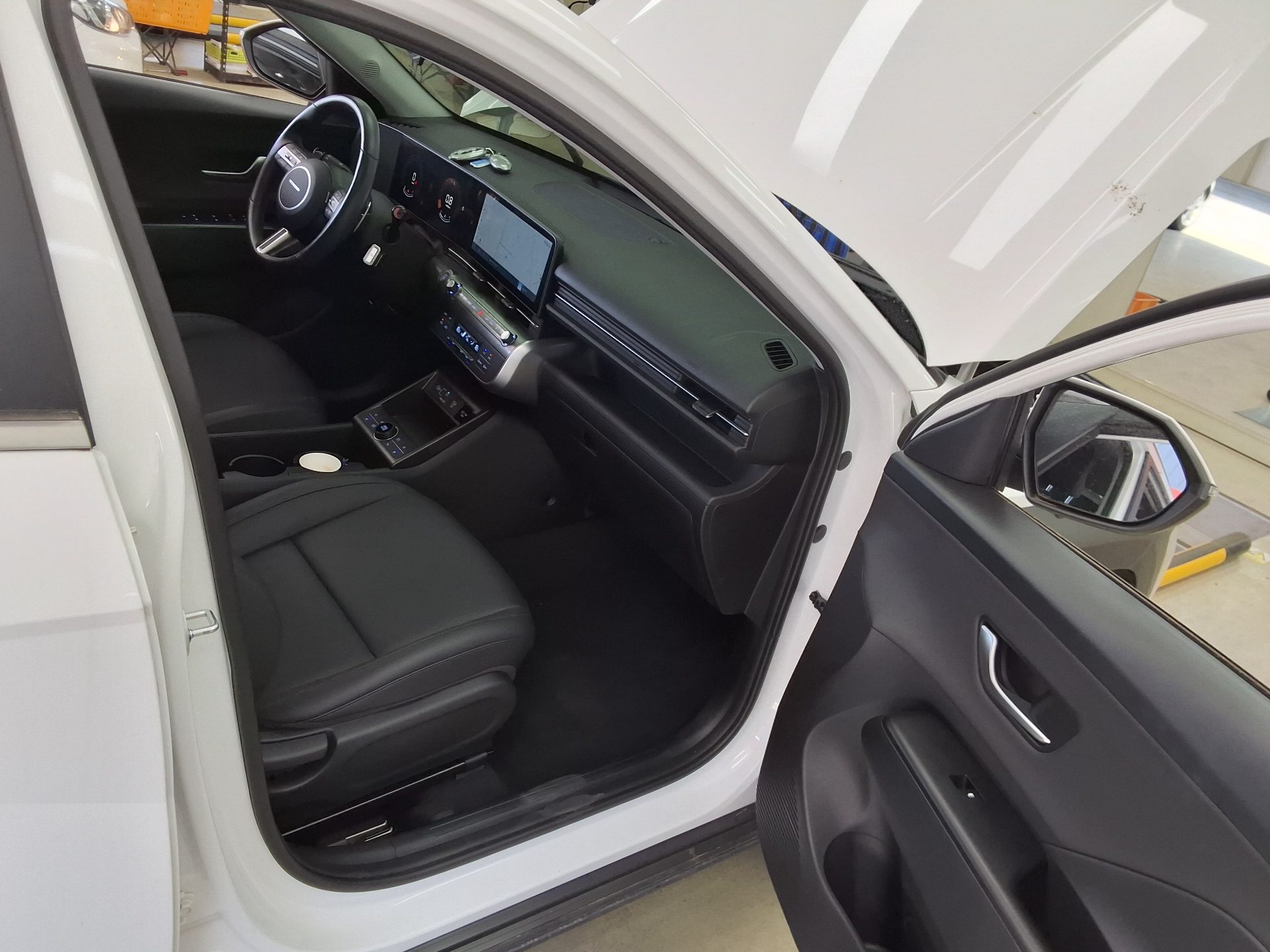2023 - hyundai kona