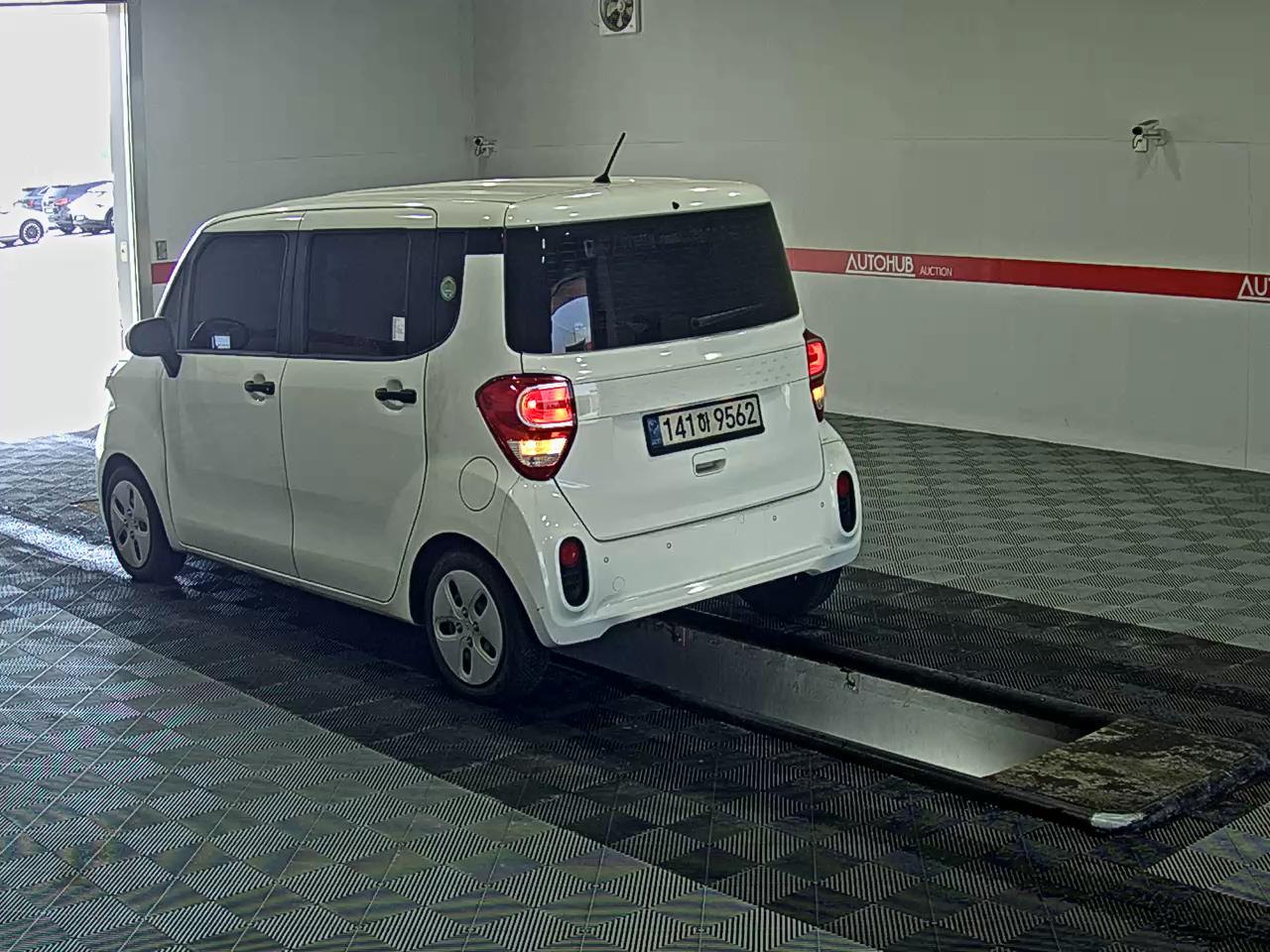 2022 - kia ray