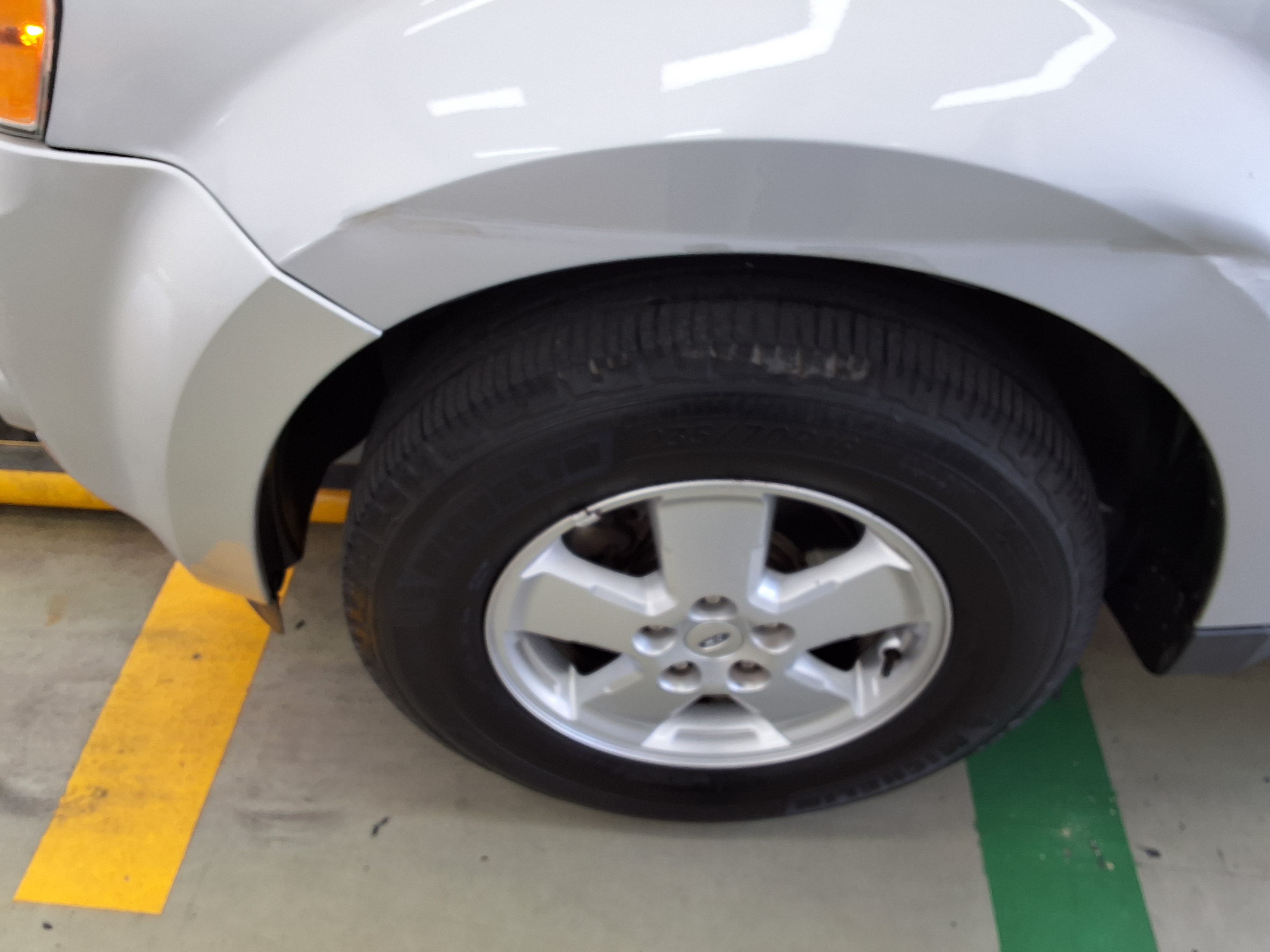 2011 - ford escape