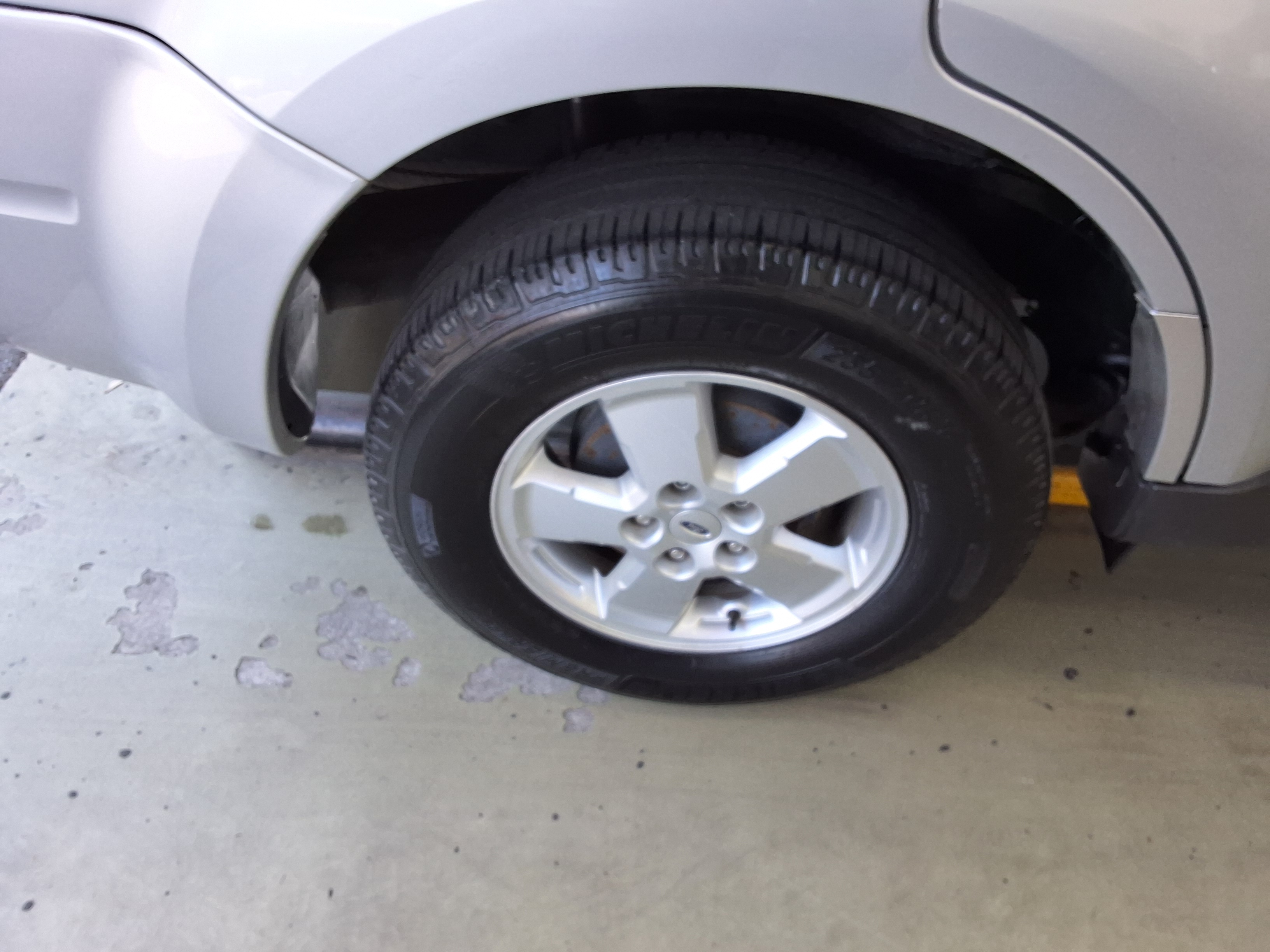 2011 - ford escape