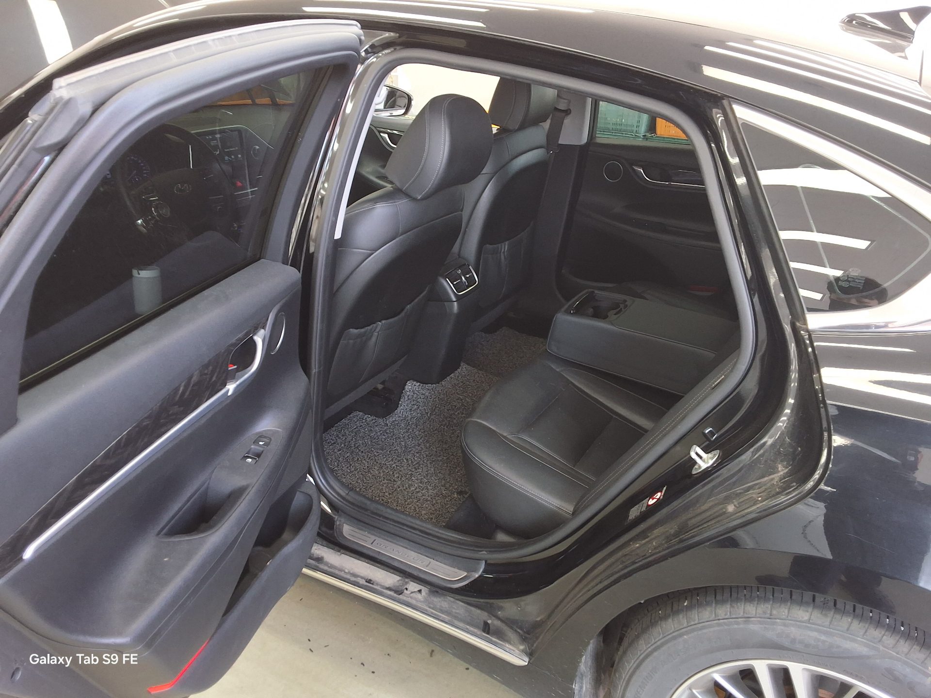 2018 - hyundai grandeur