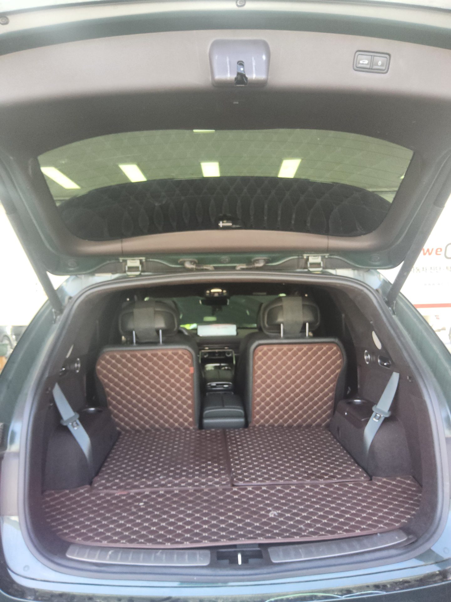 2022 - genesis gv80