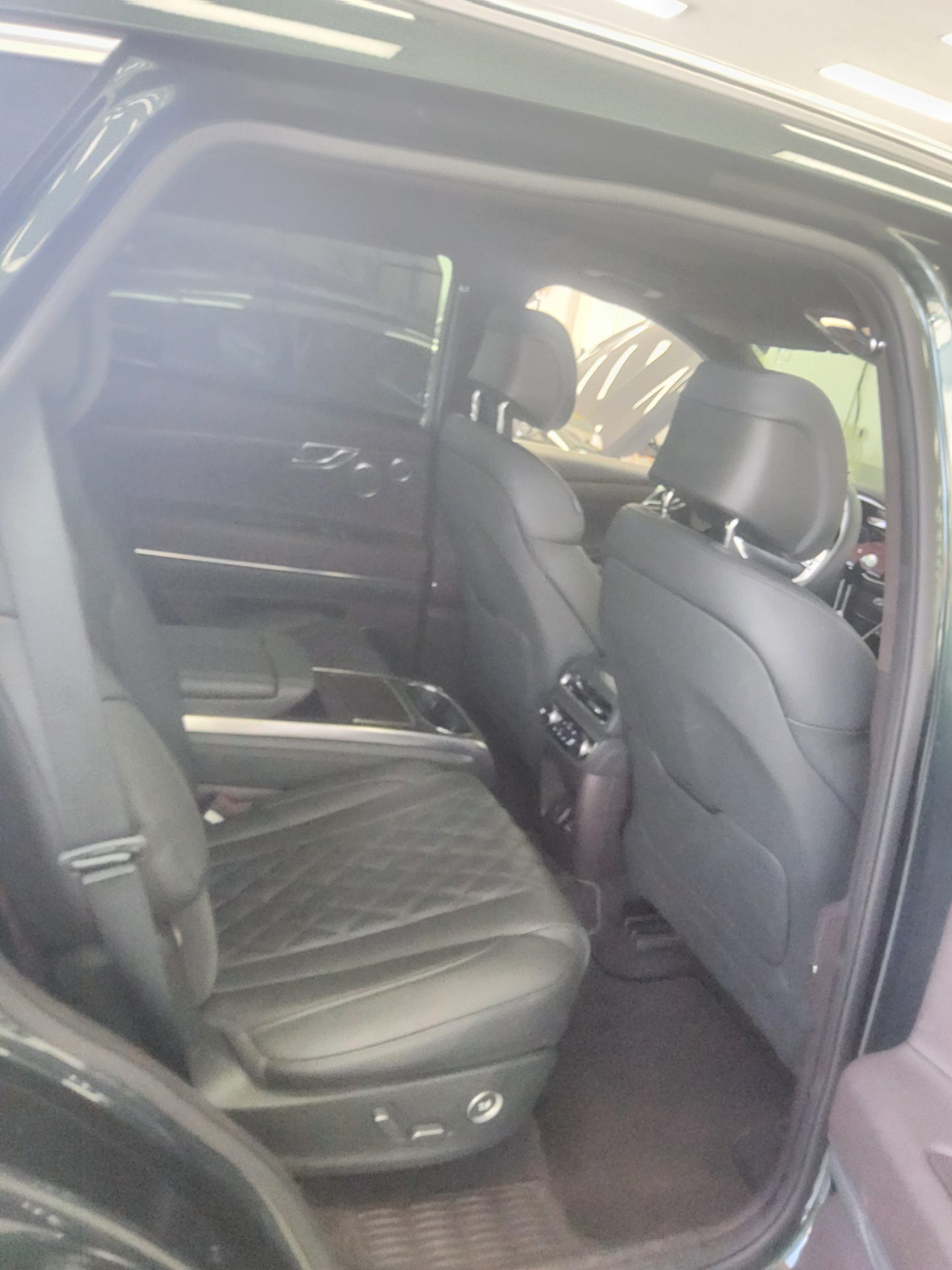 2022 - genesis gv80