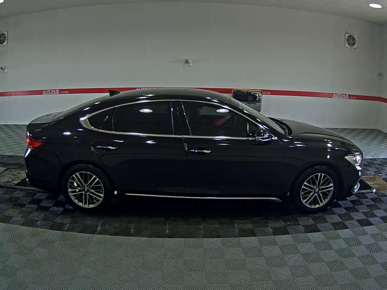 2018 - hyundai grandeur