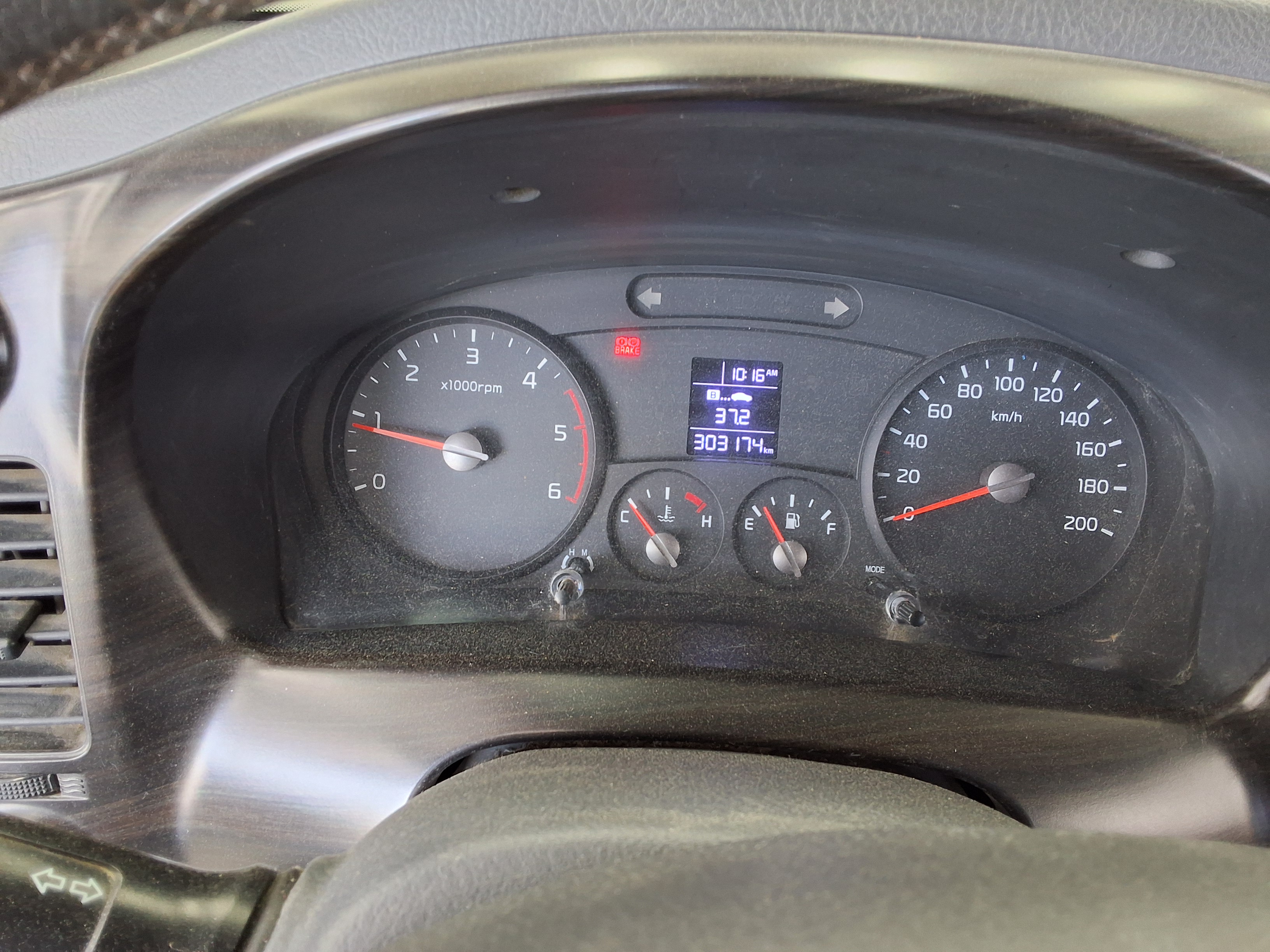 2017 - kia bongo