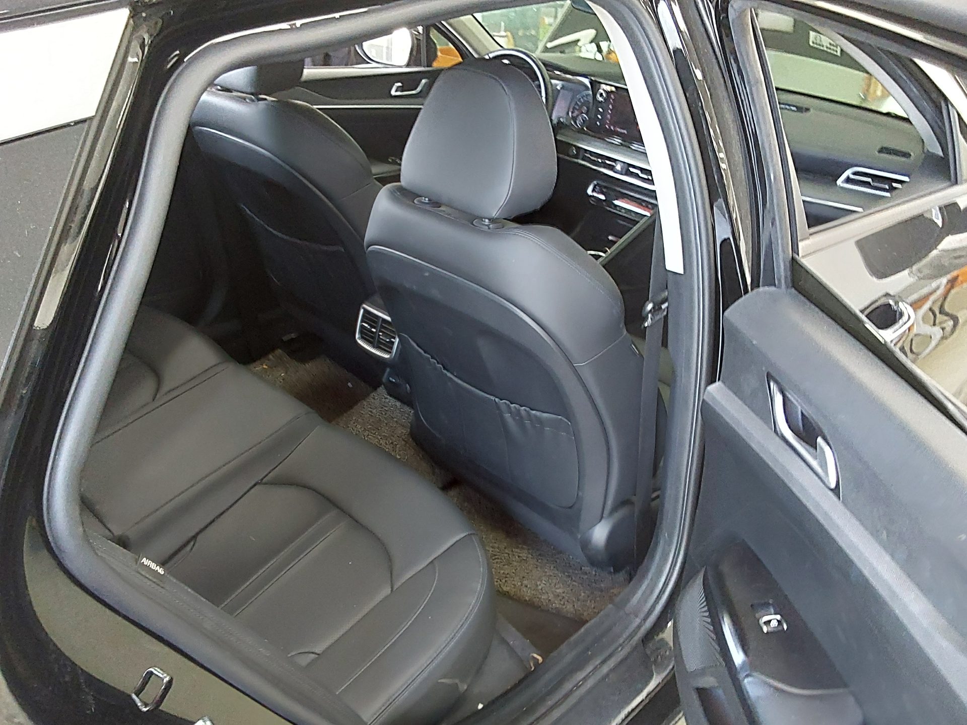 2021 - kia k5