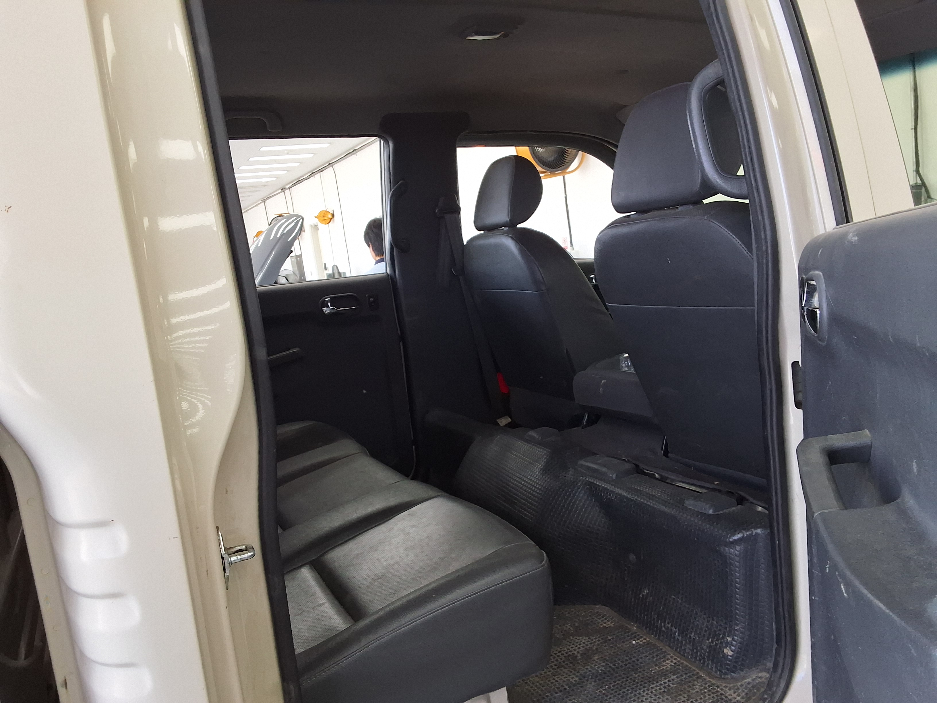 2017 - kia bongo