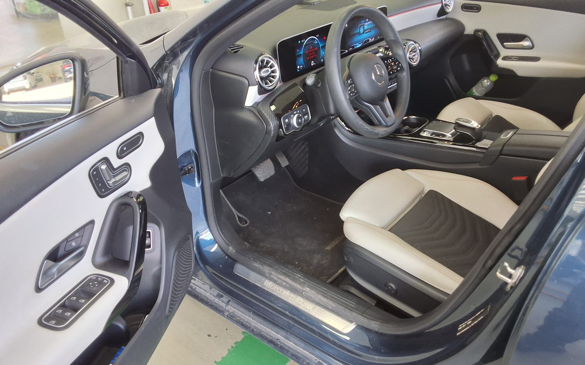 2020 - mercedes-benz a220