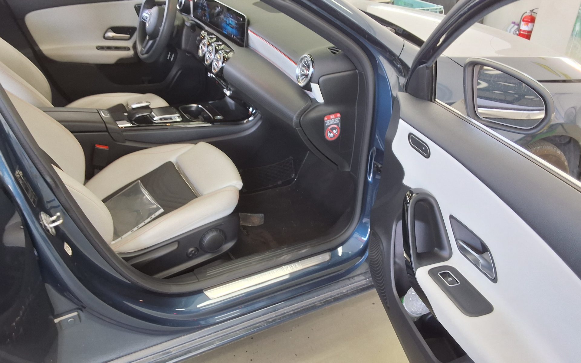 2020 - mercedes-benz a220