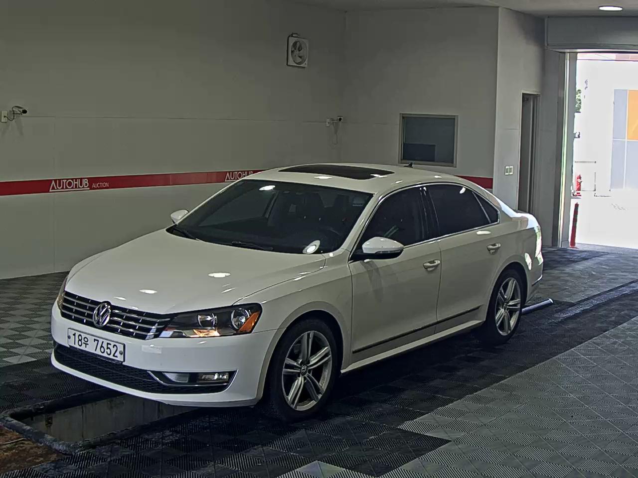 VOLKSWAGEN PASSAT (7TH GEN) TDI
