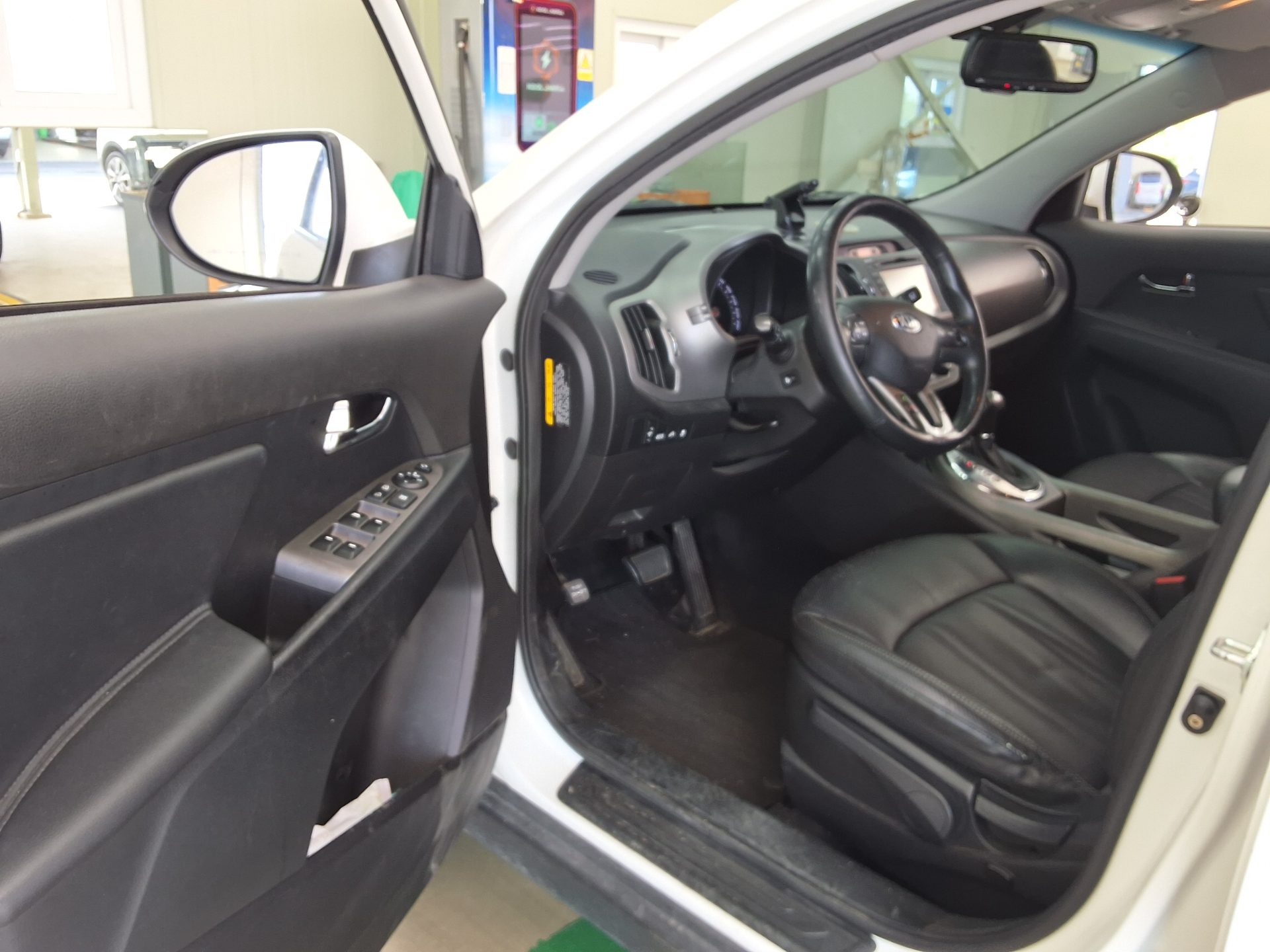 2016 - kia sportage