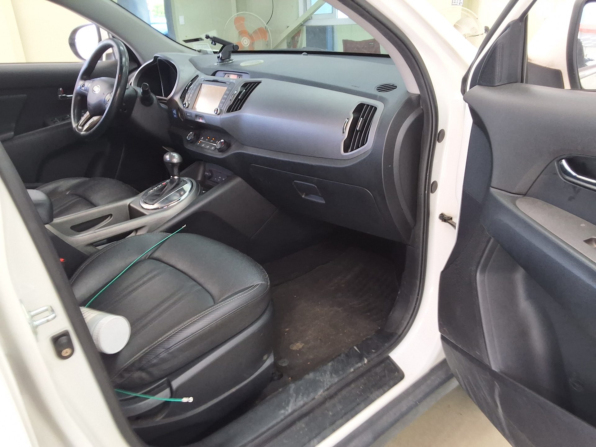 2016 - kia sportage