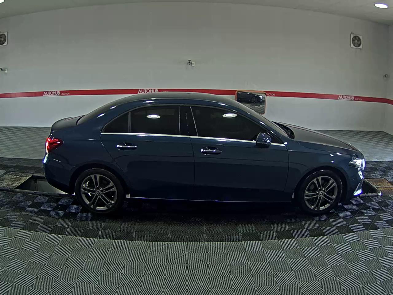 2020 - mercedes-benz a220