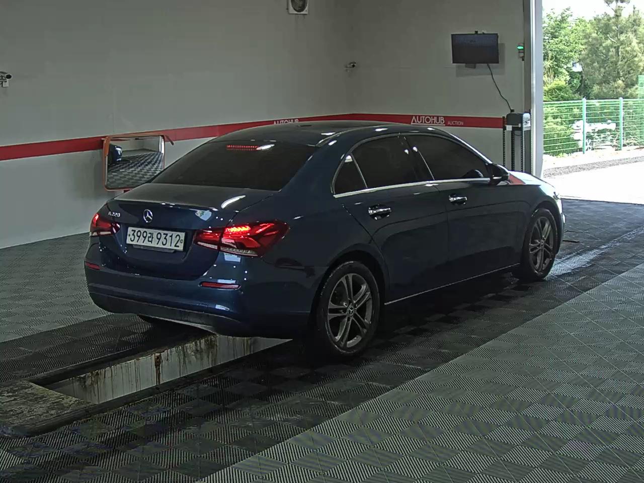 2020 - mercedes-benz a220