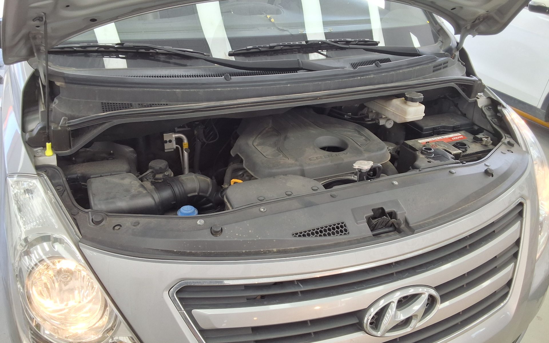 2018 - hyundai grand starex