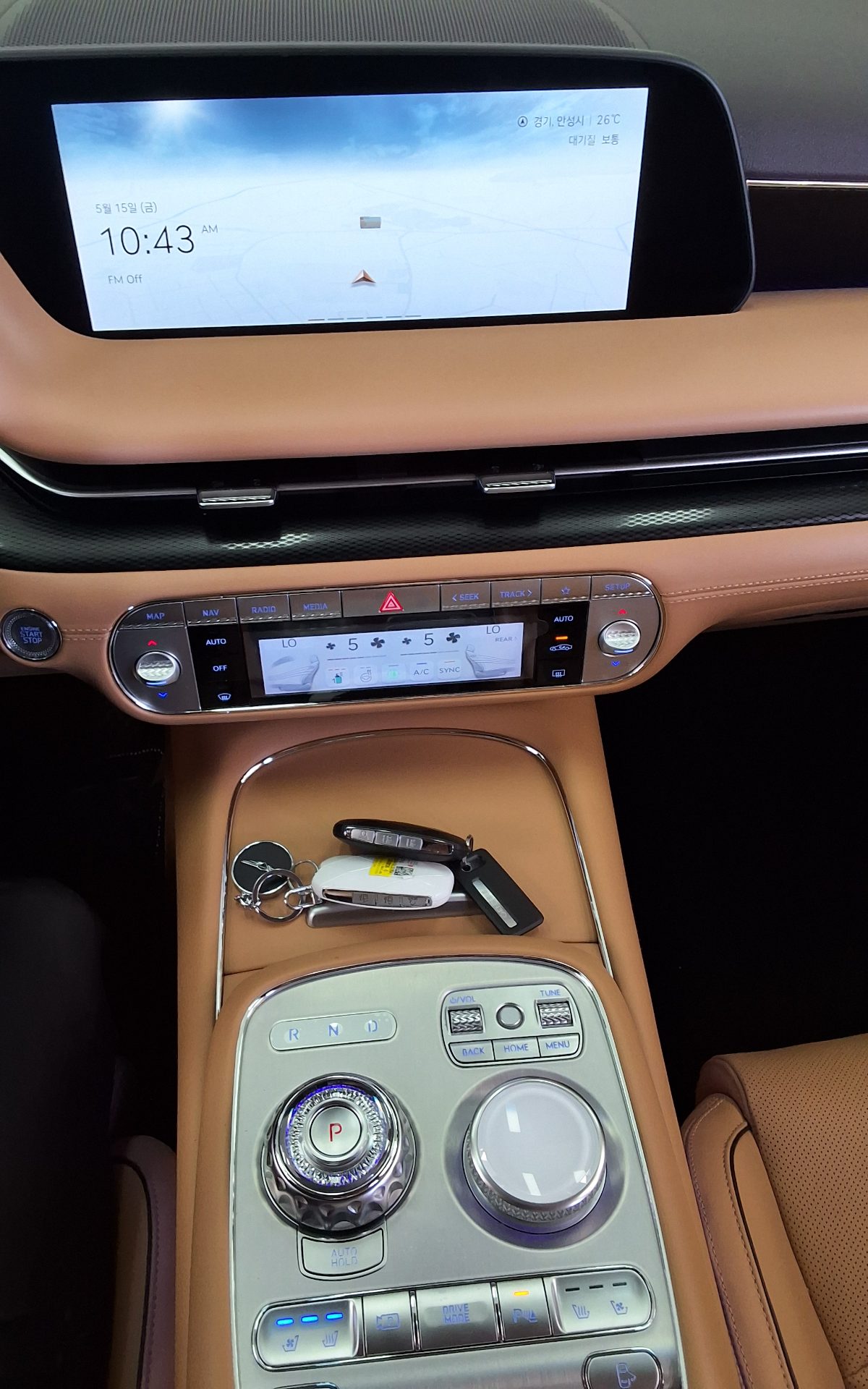 2022 - genesis g90