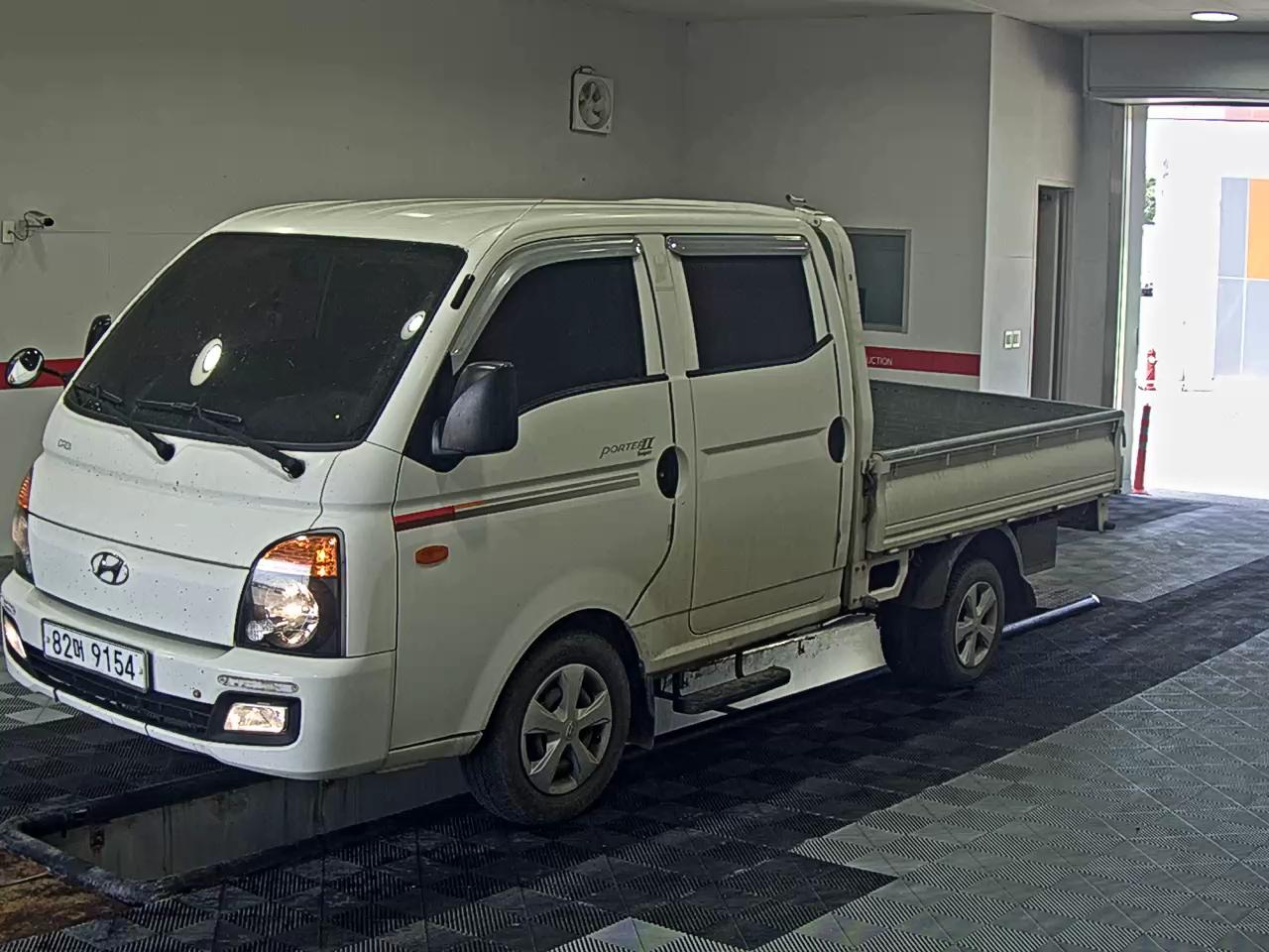 HYUNDAI PORTER II DOUBLE CAB EXTRA WHEELBASE SUPER